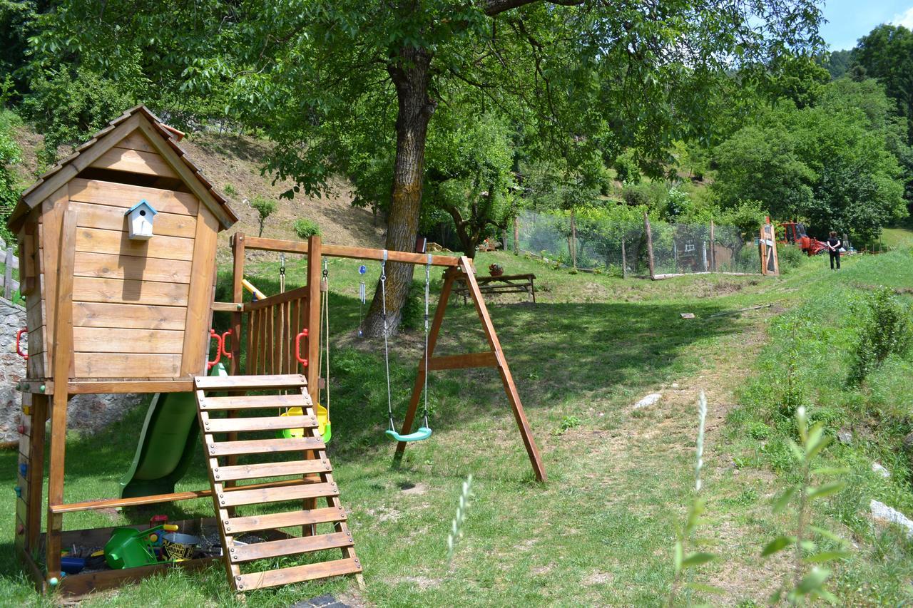 Agriturismo Dalla Natura La Salute Giustino Exterior foto