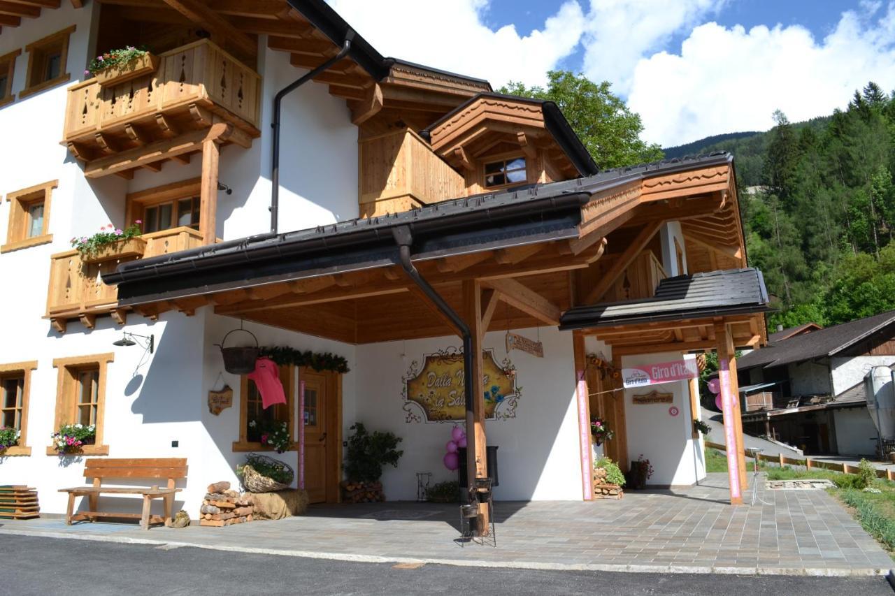Agriturismo Dalla Natura La Salute Giustino Exterior foto